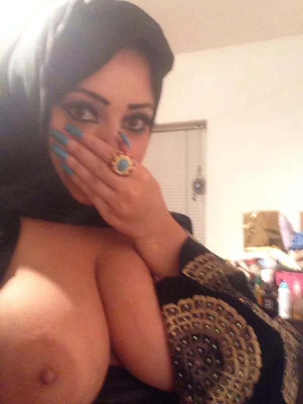 big booty arab girls upskirts